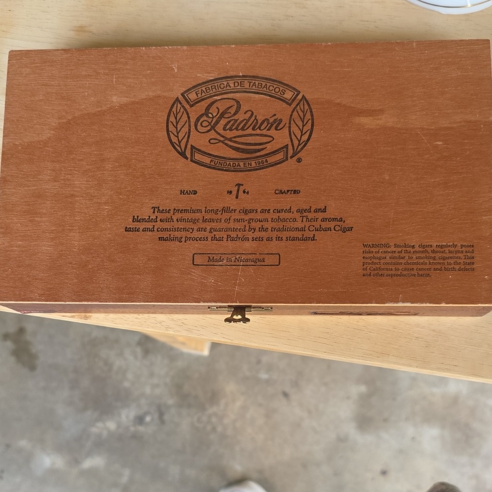 Padron 1964 Anniversary Series Collectible Empty Wooden Cigar Box‎